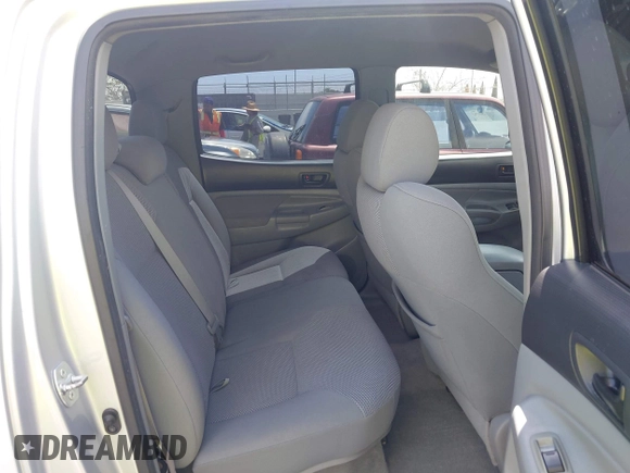 2007 Toyota Tacoma PreRunner with VIN 5TEJU62N37Z342511, listed as a IAAI auction lot 42050593 with 225,188 mi miles and . Bid and sale history available at DreamBid. Image 8.