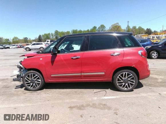 2014 FIAT 500L Lounge with VIN ZFBCFACH3EZ013978, listed as a IAAI auction lot 42005201 with 116,841 mi miles and . Bid and sale history available at DreamBid. Image 14.