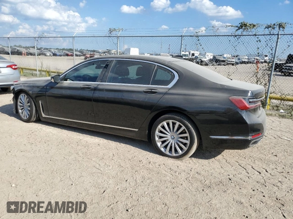 2022 BMW 7 Series 740i xDrive with VIN WBA7T4C07NCH70453, listed as a Copart auction lot 71671304 with 44,673 mi miles and Clean title. Bid and sale history available at DreamBid. Image 2.
