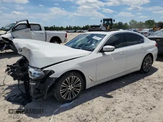 2018 BMW 5 Series 530i z VIN WBAJA5C59JG899792, wystawiony jako Copart lot #56603125 z przebiegiem 79 858 mil mil oraz Szkoda całkowita • Salvage title. Historia ofert i sprzedaży dostępna na DreamBid. Obrazek 1.