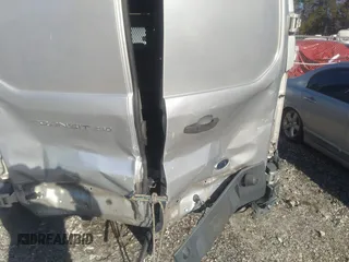 2017 Ford Transit с VIN 1FTYR2YM5HKA55197, выставлен на аукционе IAAI как лот 41485106 с пробегом 264 569 миль миль и . История ставок и продаж доступна на DreamBid. Изображение 6.
