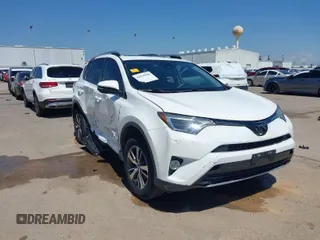2018 Toyota RAV4 XLE with VIN JTMWFREV7JJ199383, listed as a IAAI auction lot 41859890 with 41,408 mi miles. Bid and sale history available at carsss.com. Image 1.