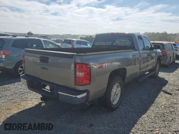 2012 Chevrolet Silverado 1500 LT with VIN 1GCRKSE09CZ245871, listed as a Copart auction lot 75158794 with 183,754 mi miles and Salvage Title. Bid and sale history available at DreamBid. Image 3.