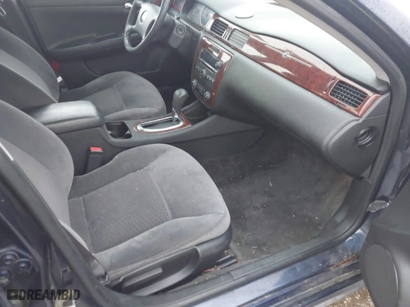 2009 Chevrolet Impala 3.5L LT with VIN 2G1WT57K491270882, listed as a IAAI auction lot 40847193 with NaN miles. Bid and sale history available at carsss.com. Image 5.