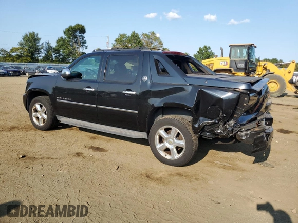 2013 Chevrolet Avalanche LTZ with VIN 3GNTKGE74DG126912, listed as a Copart auction lot 71699854 with Not Provided miles and Salvage Title. Bid and sale history available at DreamBid. Image 2.