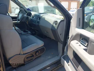 2004 Ford F-150 XLT with VIN 1FTPX14514NC37871, listed as a IAAI auction lot 42614194 with 125,724 mi miles and . Bid and sale history available at DreamBid. Image 5.