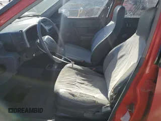 1990 Geo Metro z VIN JG1MR6467LK755382, wystawiony jako Copart lot #43056205 z przebiegiem 40 488 mil mil oraz Szkody całkowita. Historia ofert i sprzedaży dostępna na DreamBid. Obrazek 7.