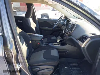 2014 Jeep Cherokee Latitude with VIN 1C4PJLCS8EW142983, listed as a IAAI auction lot 41569094 with 1 mi miles. Bid and sale history available at carsss.com. Image 5.