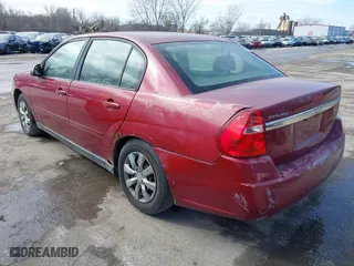 2007 Chevrolet Malibu LS w/1FL with VIN 1G1ZS58F77F153157, listed as a IAAI auction lot 39472720 with 242,060 mi miles. Bid and sale history available at carsss.com. Image 3.