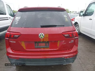 2018 Volkswagen Tiguan S with VIN 3VV0B7AX3JM095118, listed as a IAAI auction lot 42319834 with 100,759 mi miles and . Bid and sale history available at DreamBid. Image 17.