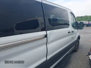 2019 Ford Transit Passenger XL с VIN 1FBZX2YMXKKA65245, выставлен на аукционе IAAI как лот 42263344 с пробегом 294 593 миль миль и . История ставок и продаж доступна на DreamBid. Изображение 6.