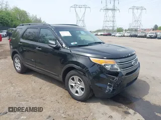 2013 Ford Explorer with VIN 1FM5K8B88DGA09975, listed as a IAAI auction lot 42127412 with 184,862 mi miles and . Bid and sale history available at carsss.com. Image 17.