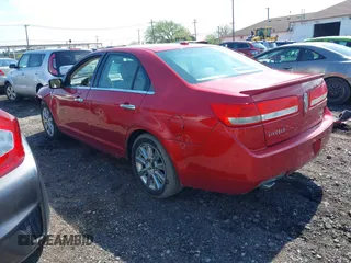 2011 Lincoln MKZ with VIN 3LNHL2JC0BR770891, listed as a IAAI auction lot 42202647 with 116,289 mi miles and . Bid and sale history available at DreamBid. Image 3.