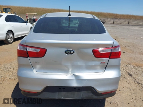 2017 Kia Rio LX z VIN KNADM4A30H6043779, wystawiony jako IAAI lot #42231580 z przebiegiem 123 861 mil mil oraz . Historia ofert i sprzedaży dostępna na DreamBid. Obrazek 16.