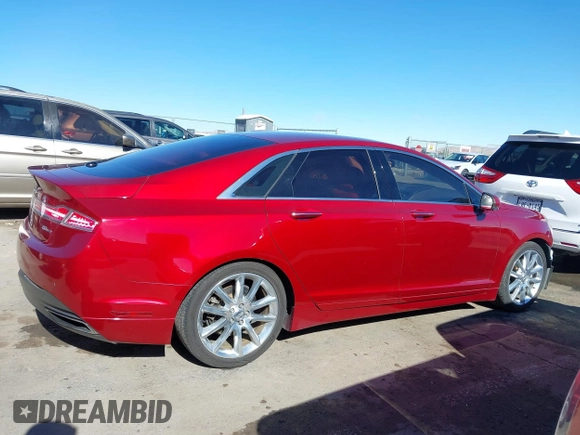 2016 Lincoln MKZ with VIN 3LN6L2G93GR631932, listed as a IAAI auction lot 41266003 with 82,867 mi miles and . Bid and sale history available at DreamBid. Image 14.