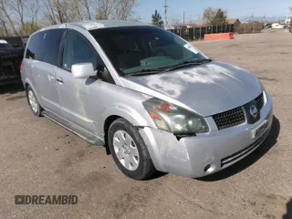 2004 Nissan Quest S with VIN 5N1BV28UX4N320900, listed as a IAAI auction lot 41995811 with 186,371 mi miles. Bid and sale history available at carsss.com. Image 1.