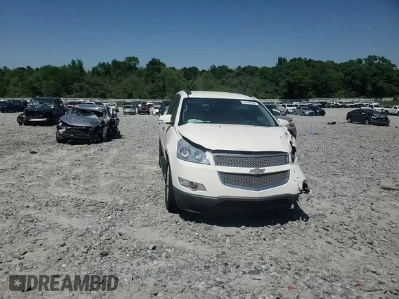 2012 Chevrolet Traverse LTZ z VIN 1GNKRLED5CJ233616, wystawiony jako Copart lot #52309145 z przebiegiem Nie podano mil oraz Szkoda całkowita • Salvage title. Historia ofert i sprzedaży dostępna na DreamBid. Obrazek 14.