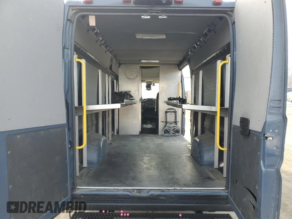 2020 Ram ProMaster Cargo with VIN 3C6URVJG3LE128512, listed as a Copart auction lot 43840465 with 111,281 mi miles and Salvage Title. Bid and sale history available at carsss.com. Image 10.