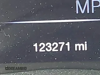 2017 Jeep Grand Cherokee Laredo z VIN 1C4RJFAG1HC744669, wystawiony jako IAAI lot #42269885 z przebiegiem 123 271 mil mil oraz . Historia ofert i sprzedaży dostępna na DreamBid. Obrazek 15.