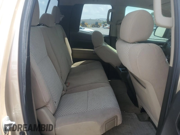 2010 Toyota Tundra с VIN 5TFRY5F14AX093529, выставлен на аукционе Copart как лот 60121455 с пробегом 174 997 миль миль и Списание • Salvage title. История ставок и продаж доступна на DreamBid. Изображение 10.