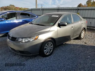 2012 Kia Forte EX with VIN KNAFU4A2XC5579363, listed as a Copart auction lot 76533544 with 170,545 mi miles and Clean Title. Bid and sale history available at carsss.com. Image 1.
