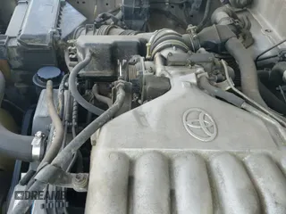 2002 Toyota 4Runner SR5 z VIN JT3GN86R420247601, wystawiony jako IAAI lot #43016824 z przebiegiem 205 867 mil mil oraz . Historia ofert i sprzedaży dostępna na DreamBid. Obrazek 12.
