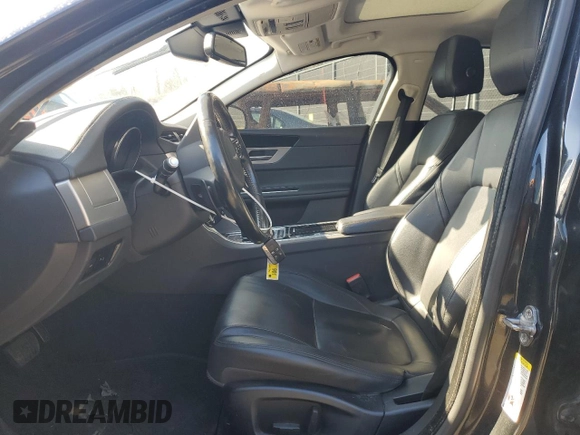 2017 Jaguar XF with VIN SAJBJ4BN8HCY31666, listed as a Copart auction lot 47123505 with 139,356 mi miles and Salvage Title. Bid and sale history available at DreamBid. Image 7.