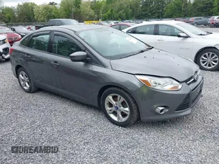 2012 Ford Focus SE с VIN 1FAHP3F23CL414066, выставлен на аукционе IAAI как лот 42361650 с пробегом 133 317 миль миль и . История ставок и продаж доступна на DreamBid. Изображение 1.