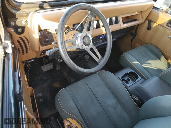 1995 Jeep Wrangler Sahara with VIN 1J4FY49S4SP268925, listed as a Copart auction lot 83487654 with 158,364 mi miles and Clean Title. Bid and sale history available at carsss.com. Image 8.