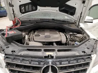 2013 Mercedes-Benz M 350 with VIN 4JGDA5JB1DA188888, listed as a Copart auction lot 48351025 with 210,478 mi miles and Salvage Title. Bid and sale history available at DreamBid. Image 12.