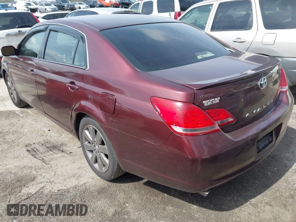 2006 Toyota Avalon XL with VIN 4T1BK36B26U067953, listed as a IAAI auction lot 41808908 with 266,175 mi miles. Bid and sale history available at carsss.com. Image 3.