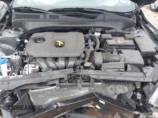 2023 Kia Forte LXS z VIN 3KPF24AD5PE682954, wystawiony jako IAAI lot #41510428 z przebiegiem 15 928 mil mil oraz . Historia ofert i sprzedaży dostępna na DreamBid. Obrazek 10.