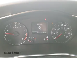 2016 Kia Cadenza Premium z VIN KNALN4D74G5211256, wystawiony jako Copart lot #50929215 z przebiegiem 75 846 mil mil oraz Szkoda całkowita • Salvage title. Historia ofert i sprzedaży dostępna na DreamBid. Obrazek 9.