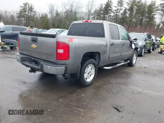 2013 Chevrolet Silverado 1500 LT with VIN 3GCPKSE75DG275651, listed as a IAAI auction lot 41805883 with 142,729 mi miles. Bid and sale history available at carsss.com. Image 4.