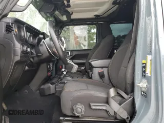2024 Jeep Gladiator Mojave X с VIN 1C6JJTEGXRL115913, выставлен на аукционе Copart как лот 54733725 с пробегом 14 432 миль миль и Списание • Salvage title. История ставок и продаж доступна на DreamBid. Изображение 7.