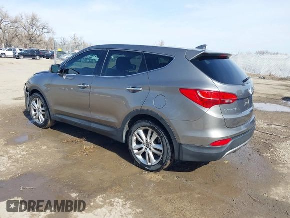 2013 Hyundai Santa Fe Sport z VIN 5XYZWDLA1DG003779, wystawiony jako IAAI lot #41761431 z przebiegiem 127 895 mil mil oraz . Historia ofert i sprzedaży dostępna na DreamBid. Obrazek 3.
