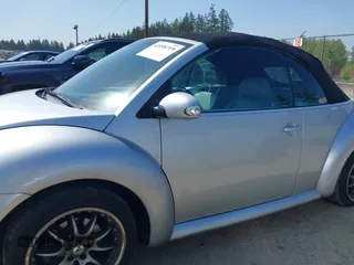 2003 Volkswagen Beetle GLS with VIN 3VWCK21YX3M303714, listed as a IAAI auction lot 42098719 with 174,152 mi miles and . Bid and sale history available at DreamBid. Image 14.