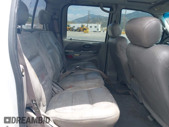 2002 Ford F-150 XLT with VIN 1FTRW07L32KD85390, listed as a IAAI auction lot 42193738 with Not Provided miles and . Bid and sale history available at DreamBid. Image 8.