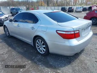 2008 Lexus LS 460 with VIN JTHBL46F485062212, listed as a IAAI auction lot 41996871 with 125,531 mi miles and . Bid and sale history available at DreamBid. Image 3.
