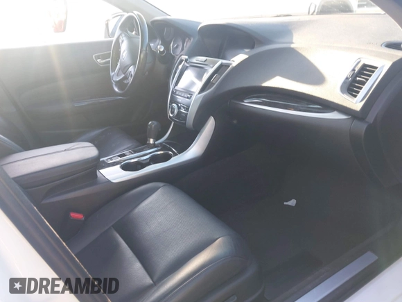 2018 Acura TLX w/Technology Pkg with VIN 19UUB1F5XJA000797, listed as a IAAI auction lot 41454559 with 47,005 mi miles. Bid and sale history available at carsss.com. Image 5.