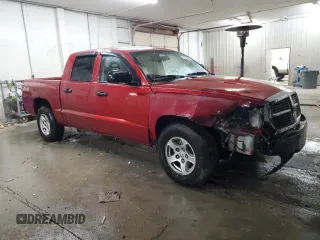 2006 Dodge Dakota ST with VIN 1D7HW28K36S627328, listed as a Copart auction lot 43163905 with 196,433 mi miles and Salvage Title. Bid and sale history available at DreamBid. Image 4.