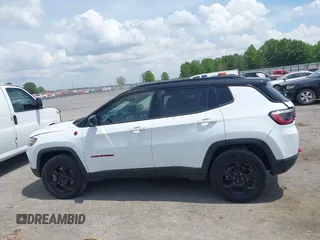 2023 Jeep Compass Trailhawk с VIN 3C4NJDDN5PT557872, выставлен на аукционе IAAI как лот 42152545 с пробегом 46 203 миль миль и . История ставок и продаж доступна на DreamBid. Изображение 14.