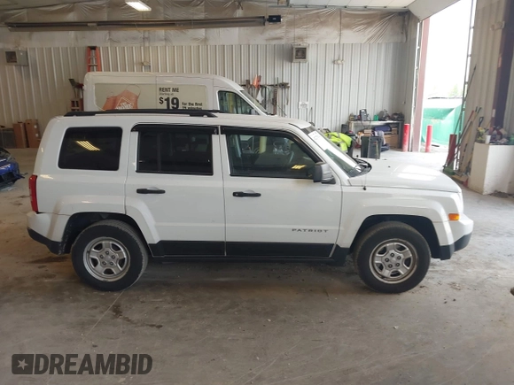 2016 Jeep Patriot Sport with VIN 1C4NJPBA4GD809148, listed as a IAAI auction lot 42278314 with 120,374 mi miles and . Bid and sale history available at DreamBid. Image 13.
