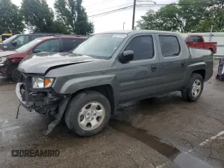 2008 Honda Ridgeline RT with VIN 2HJYK16288H513981, listed as a Copart auction lot 62737415 with 141,476 mi miles and Salvage title. Bid and sale history available at DreamBid. Image 1.
