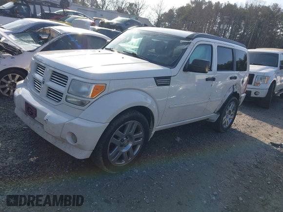 2007 Dodge Nitro R/T with VIN 1D8GU58647W656977, listed as a IAAI auction lot 41508811 with 286,570 mi miles. Bid and sale history available at carsss.com. Image 17.