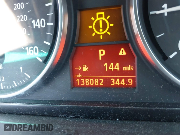 2006 BMW 3 Series 325i z VIN WBAVB135X6KX44938, wystawiony jako IAAI lot #42082025 z przebiegiem 138 082 mil mil oraz . Historia ofert i sprzedaży dostępna na DreamBid. Obrazek 16.