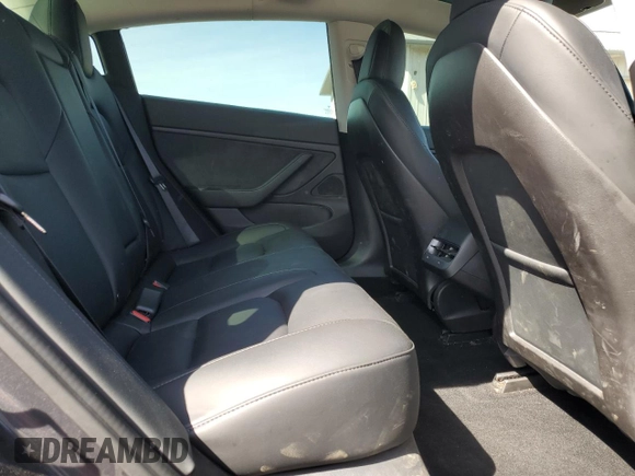 2020 Tesla Model 3 Performance z VIN 5YJ3E1EC1LF713406, wystawiony jako Copart lot #55252595 z przebiegiem 39 905 mil mil oraz Szkoda całkowita • Salvage title. Historia ofert i sprzedaży dostępna na DreamBid. Obrazek 10.