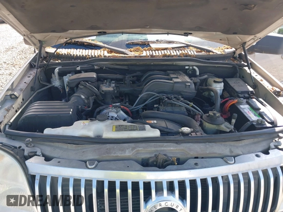 2008 Mercury Mountaineer with VIN 4M2EU47E18UJ08760, listed as a IAAI auction lot 42032107 with 208,982 mi miles. Bid and sale history available at carsss.com. Image 10.