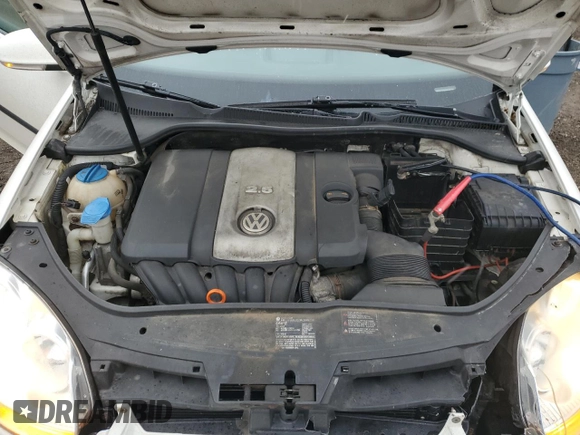 2008 Volkswagen Rabbit S with VIN WVWBA71KX8W289086, listed as a Copart auction lot 85120084 with 215,623 mi miles and Salvage title. Bid and sale history available at DreamBid. Image 11.
