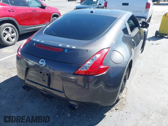 2010 Nissan 370Z with VIN JN1AZ4EH0AM501645, listed as a IAAI auction lot 41653013 with Not Provided miles. Bid and sale history available at carsss.com. Image 4.